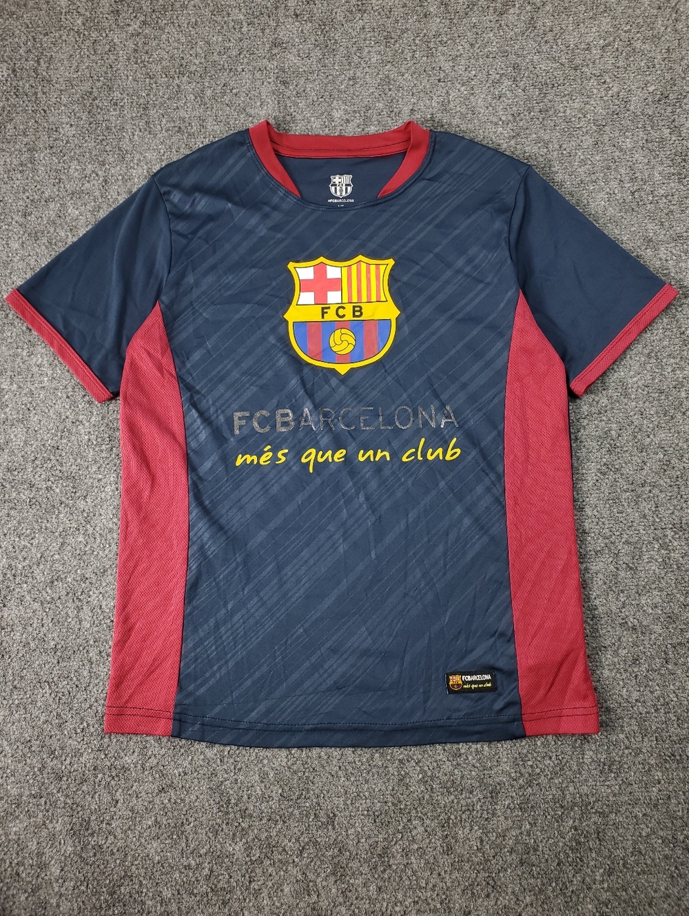 FC Barcelona Soccer Jersey Youth Boys Large Athletic Shirt Short Sleeve Blue Red